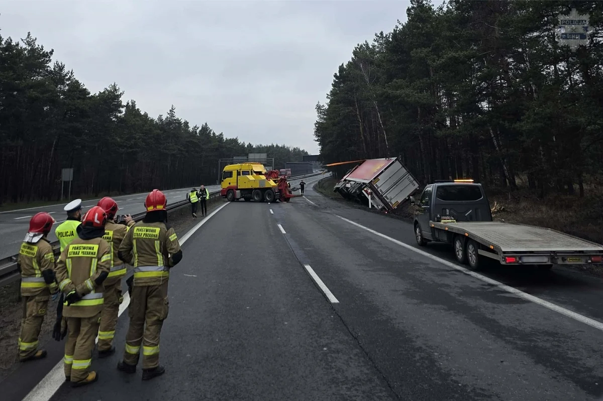 S1 w Sosnowcu zablokowana po zderzeniu trzech pojazdów. Są objazdy