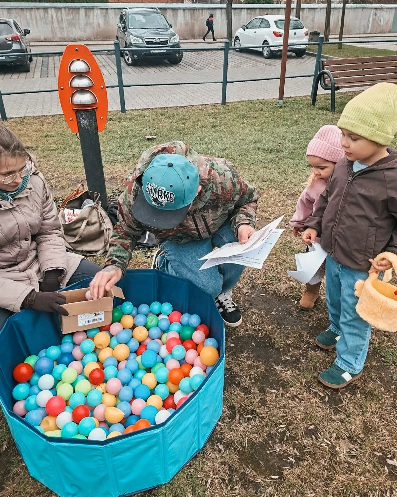 Chłód nie przeszkodził zabawie! Pyskowice świętowały na Jarmarku Wielkanocnym / fot. UM Pyskowice FB