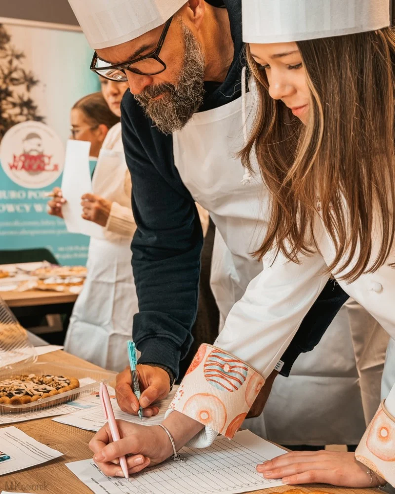 Chłód nie przeszkodził zabawie! Pyskowice świętowały na Jarmarku Wielkanocnym / fot. UM Pyskowice FB