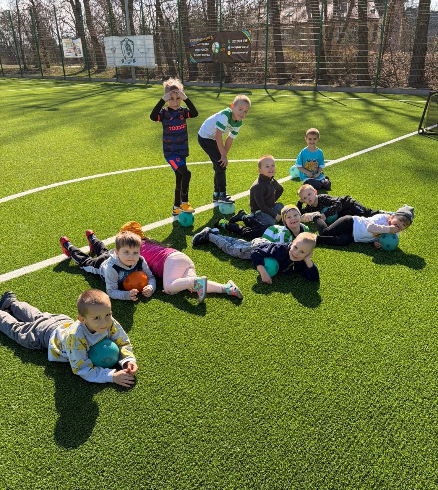 Darmowe zajęcia sportowe dla dzieci na Orliku przy Hallera / fot. UM Ruda Śląska