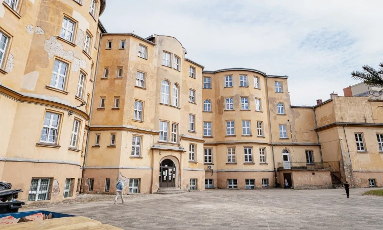 Rusza termomodernizacja szkół w Sosnowcu. Miasto inwestuje ponad 32 mln zł