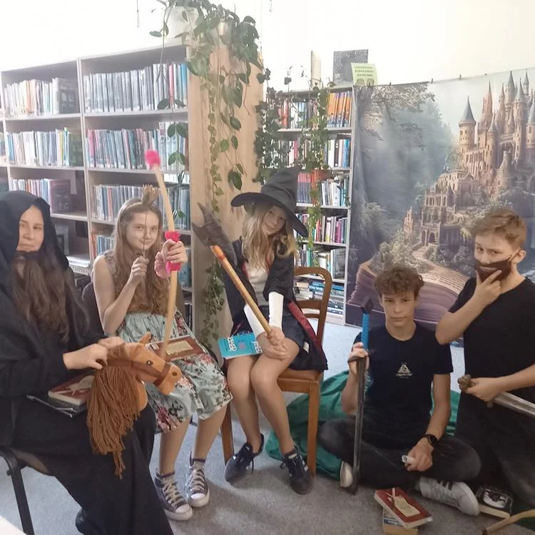 659005002_1383202457167107_4107382682820536109_n