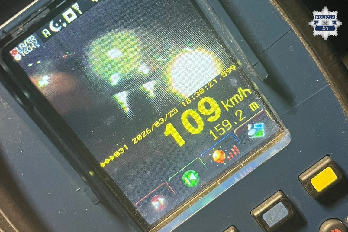 Jechał 109 km/h w terenie zabudowanym w Żorach. Policja zatrzymała mu uprawnienia