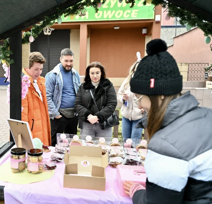 Wielkanocny Jarmark na Bocznej w Chorzowie za nami. Było rodzinnie i świątecznie / fot. UM Chorzów