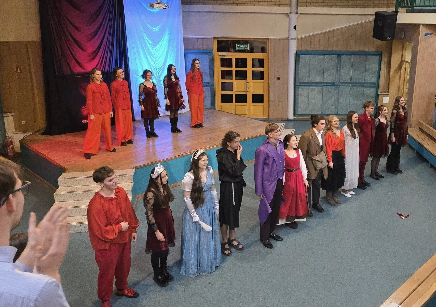 Zagrają "Igraszki z diabłem" i pomogą zwierzętom. Wyjątkowy spektakl młodzieży z III LO w Rudzie Śląskiej