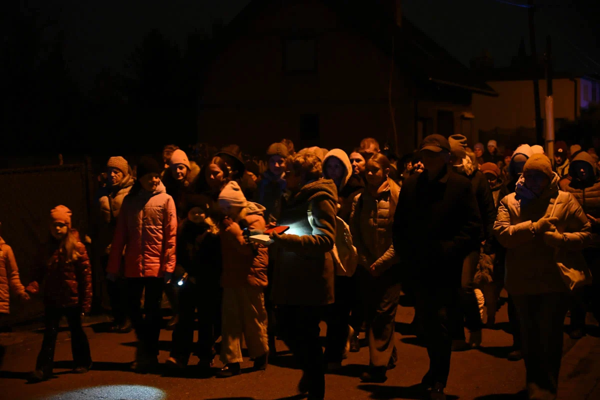 Wierni przeszli w Drogach Krzyżowych ulicami Rudy Śląskiej / fot. Marek Faber
