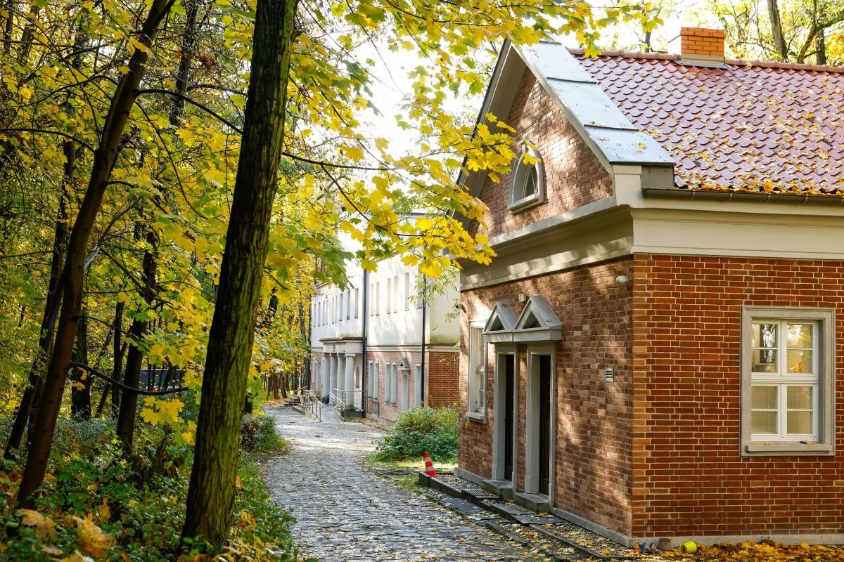 Wielkie inwestycje w Szpitalu Murcki. Nowy sprzęt, energia i rozbudowa ZPO