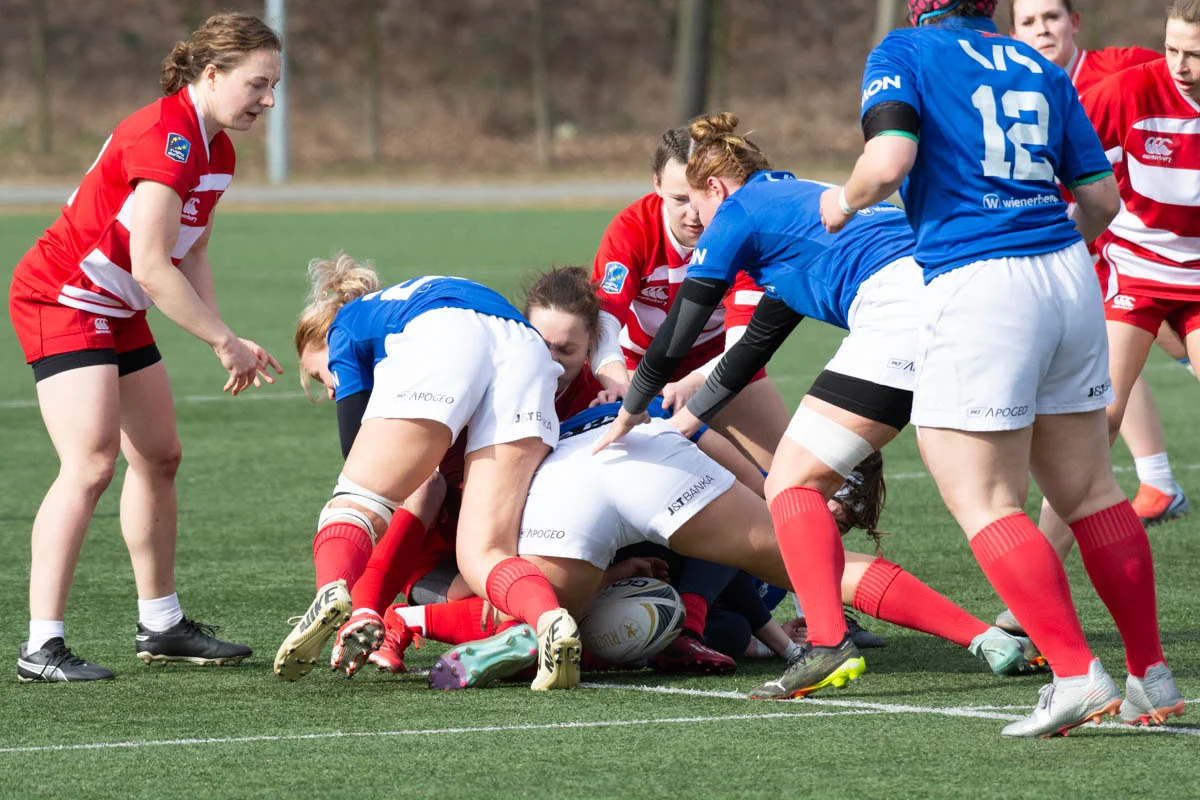 Debiut Kadry Narodowej Rugby XV Kobiet w Rudzie Śląskiej. W składzie zawodniczka Diablic! / fot. Krzysztof Faber