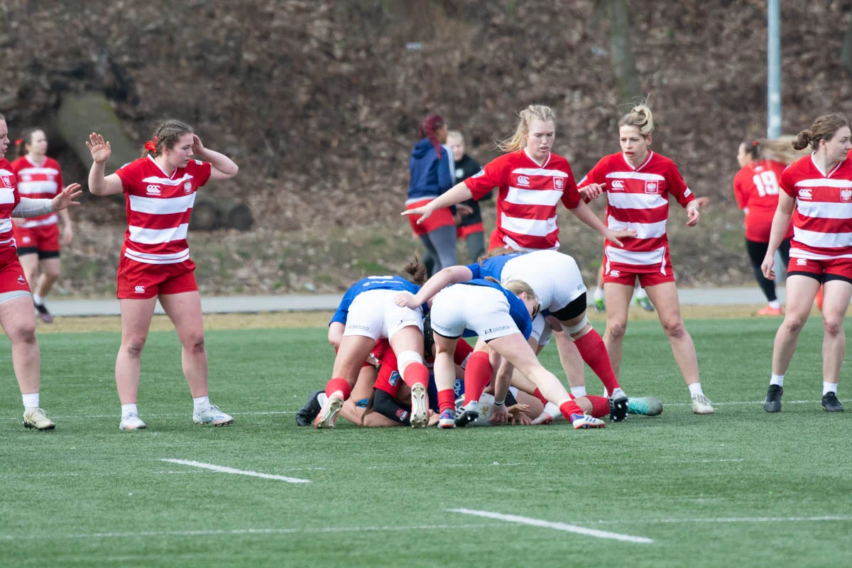 Debiut Kadry Narodowej Rugby XV Kobiet w Rudzie Śląskiej. W składzie zawodniczka Diablic! / fot. Krzysztof Faber