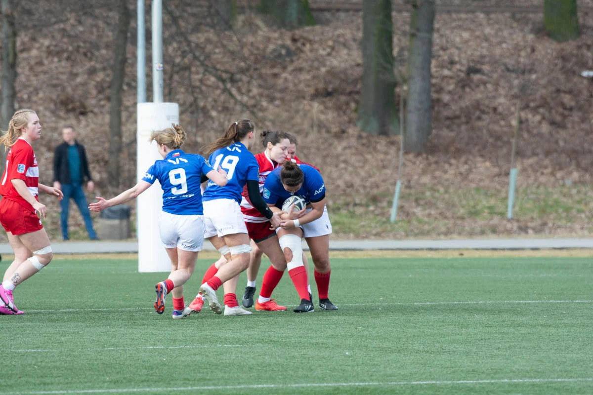 Debiut Kadry Narodowej Rugby XV Kobiet w Rudzie Śląskiej. W składzie zawodniczka Diablic! / fot. Krzysztof Faber