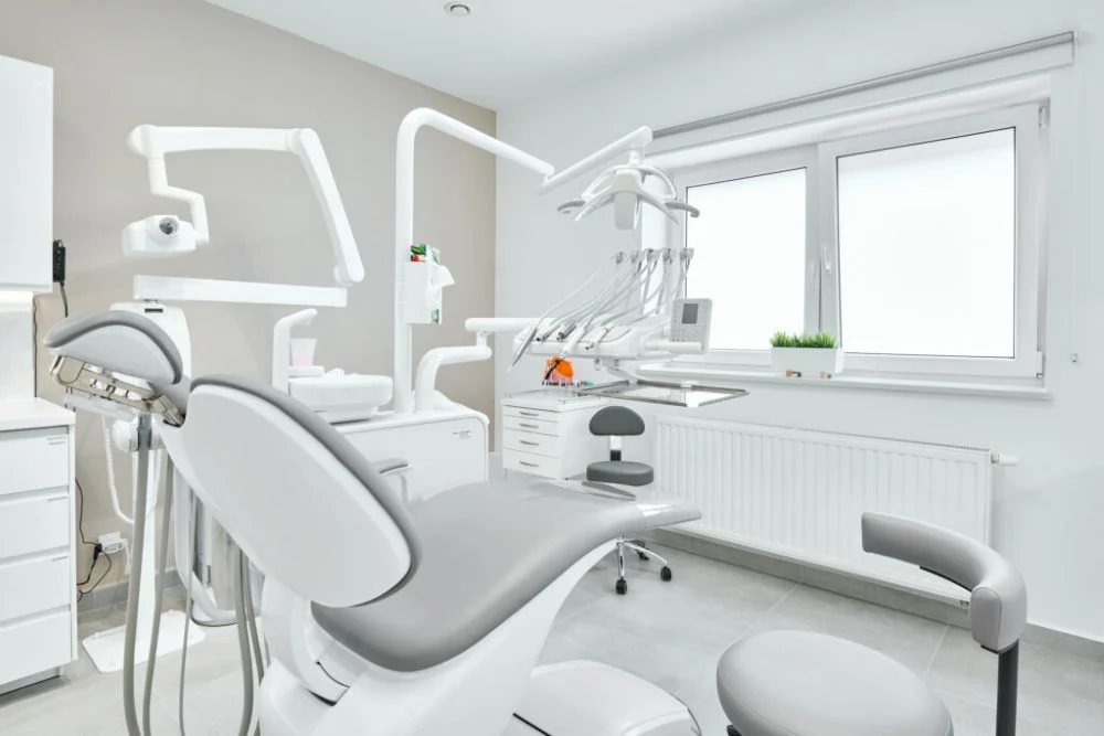 Higienizacja zębów 250 zł – zdrowy i świeży uśmiech już w 1 godzinę | Chorzów / Świętochłowice