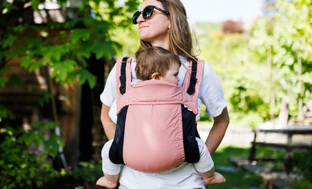 Wędrówki z niemowlętami: jak spokojnie przygotować się do wędrówki z niemowlęciem