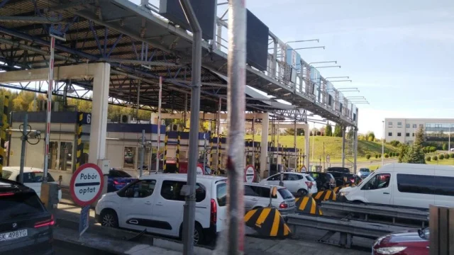 GDDKiA - są pierwsze przetargi dotyczące rozbudowy A4 o nowy pas