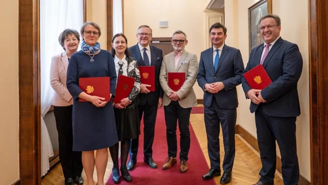 Nowi konsultanci wojewódzcy w Śląskiem. Wojewoda wręczył powołania na pięcioletnią kadencję