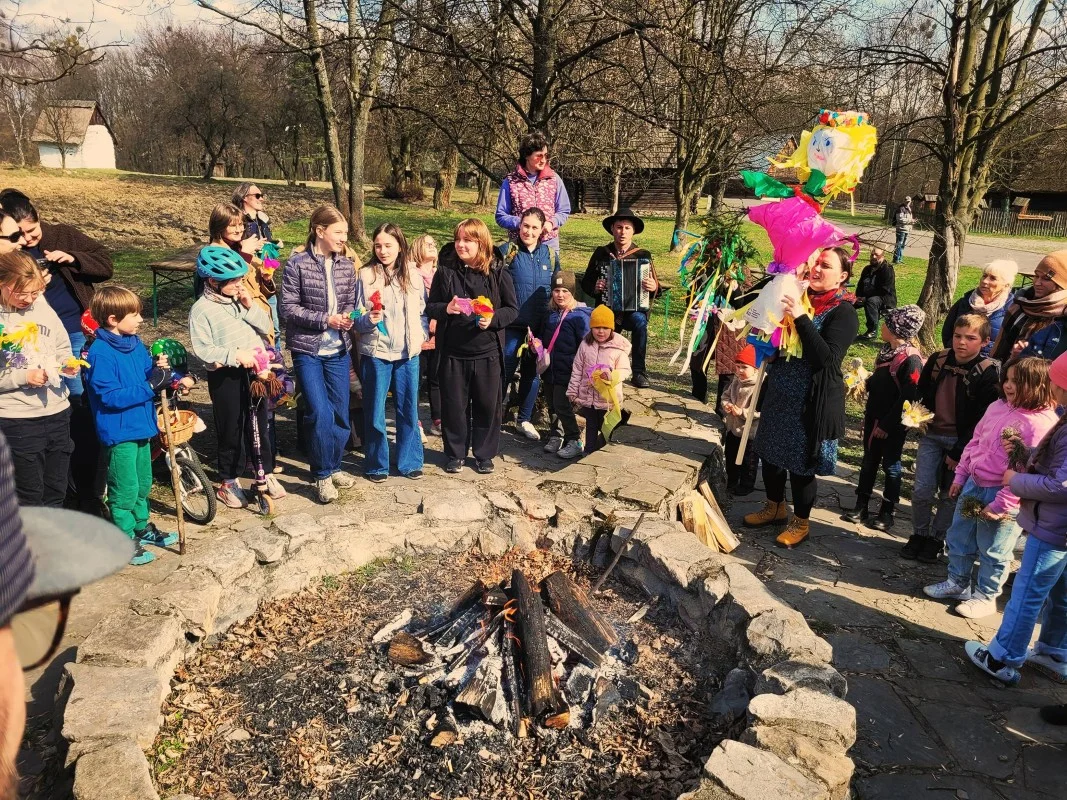 Tłumy w Skansenie w Chorzowie. Tak pożegnano zimę i powitano wiosnę!