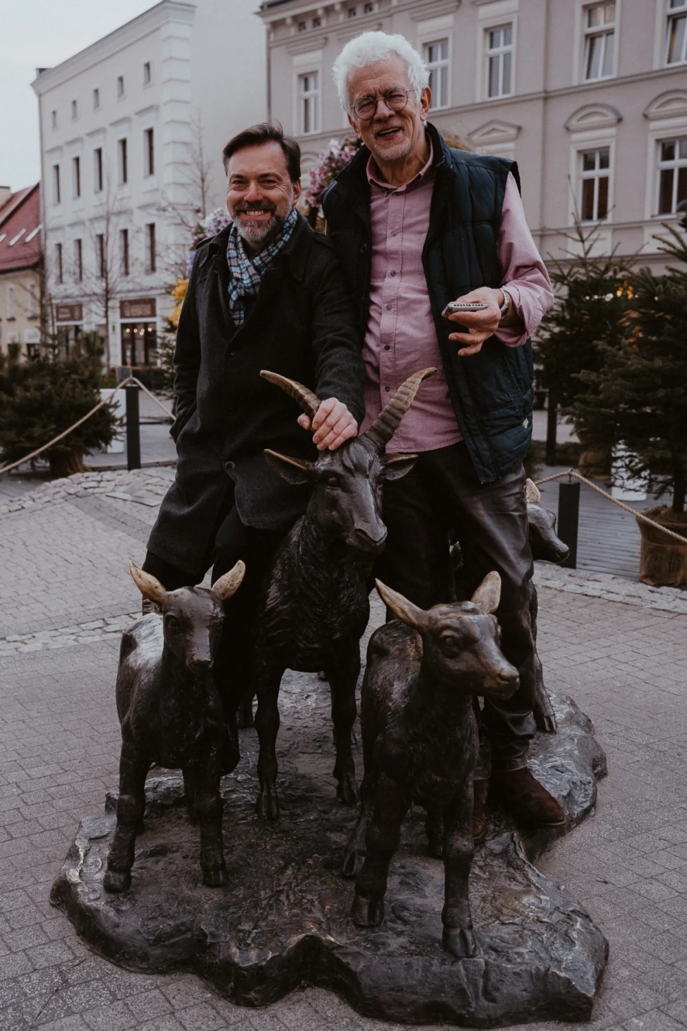 „Blues u kóz” zainaugurowany. Na scenie Maciej Lipina i Nocna Zmiana Bluesa / fot. Birdabo Studio