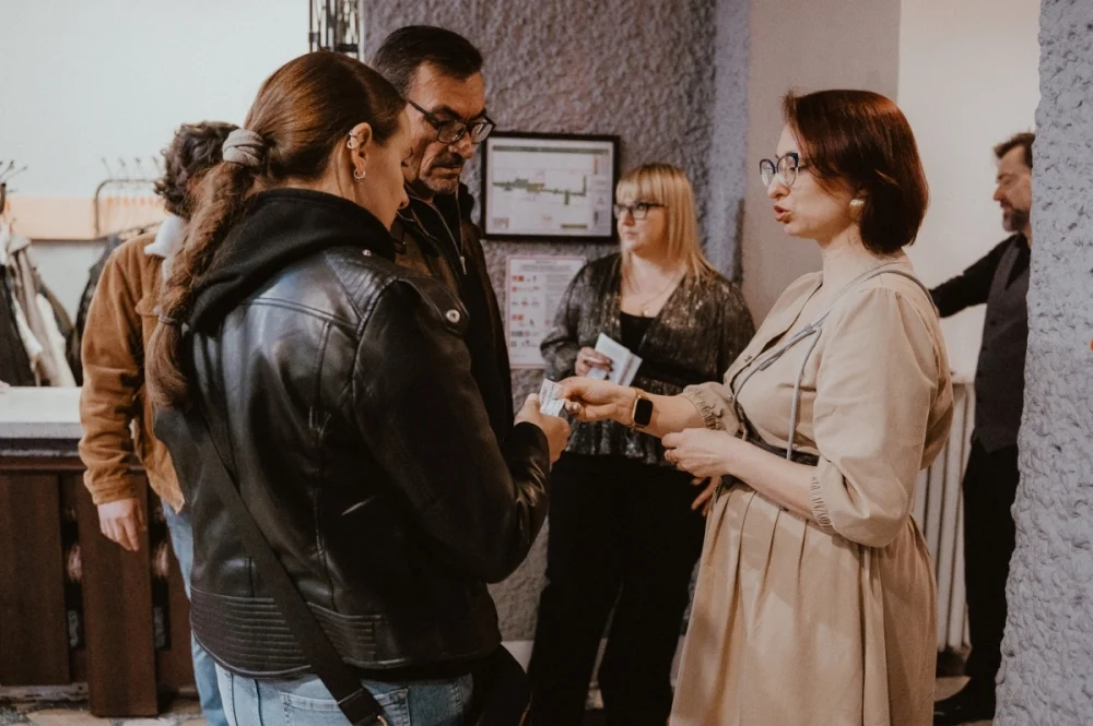 „Blues u kóz” zainaugurowany. Na scenie Maciej Lipina i Nocna Zmiana Bluesa / fot. Birdabo Studio