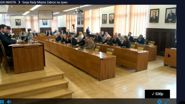 Rada Miasta ponownie głosowała nad uchwałą dotyczącą imigrantów. Uchylili