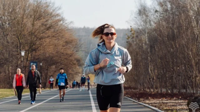 Bezpłatny trening biegowy w TAURON Parku Śląskim. Po wysiłku wspólne śniadanie