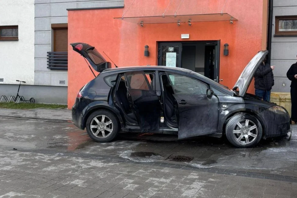 Po służbie, ale zawsze gotowy. Katowicki policjant ugasił pożar i zapobiegł zagrożeniu