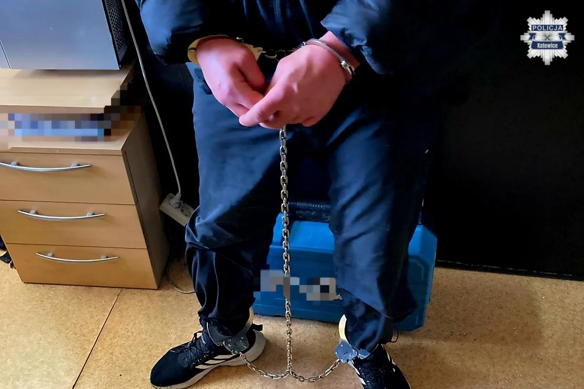 Włamał się do piwnicy i próbował okraść komórki lokatorskie. Policjanci zatrzymali 39-letniego mężczyznę