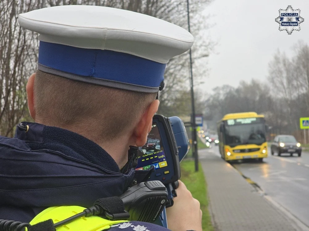 Wzmożone kontrole na drogach. Piekarska drogówka ujawniła 82 wykroczenia