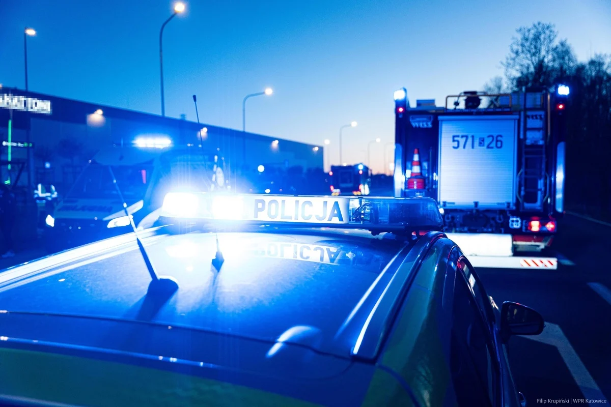 Dachowanie na ul. Kokota w Rudzie Śląskiej / fot. WPR Katowice - Filip Krupiński