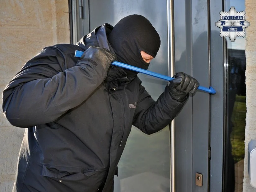 Włamania w Zabrzu – siedem przypadków w kwietniu. Sprawdź, jak zabezpieczyć dom!