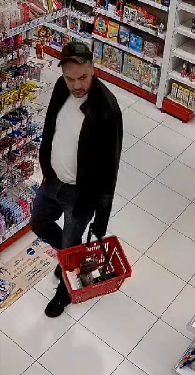 Kradzież w Zabrzu. Policja publikuje wizerunek osób ze zdjęć / fot. KMP Zabrze