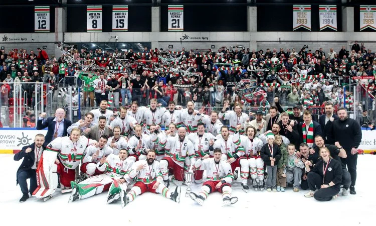 Sosnowiec świętuje po 36 latach. Zagłębie z brązem Tauron Hokej Ligi