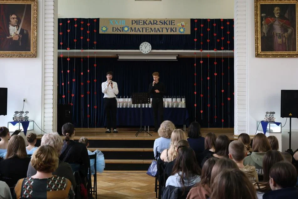 Prezydent Piekar Śląskich nagrodziła młodych matematyków na XXIII Piekarskich Dniach Matematyki