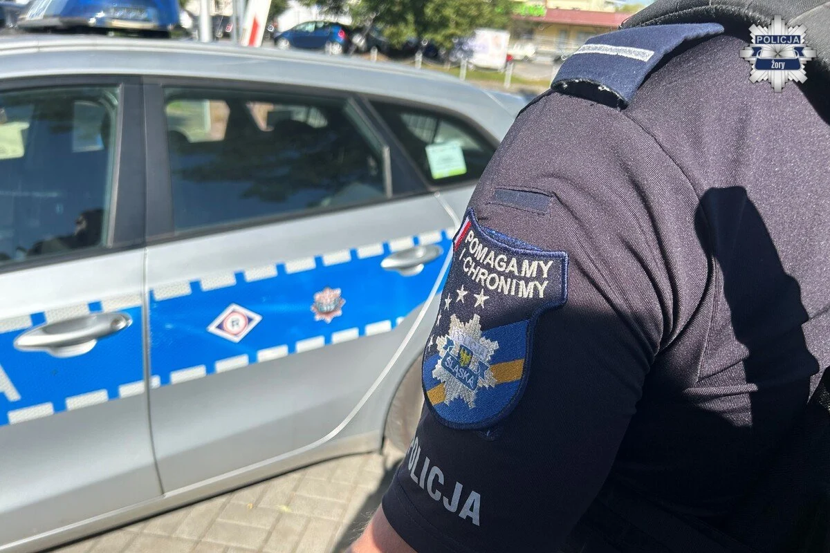 Awantura na placu zabaw w Żorach. 42-latek z nożem zatrzymany