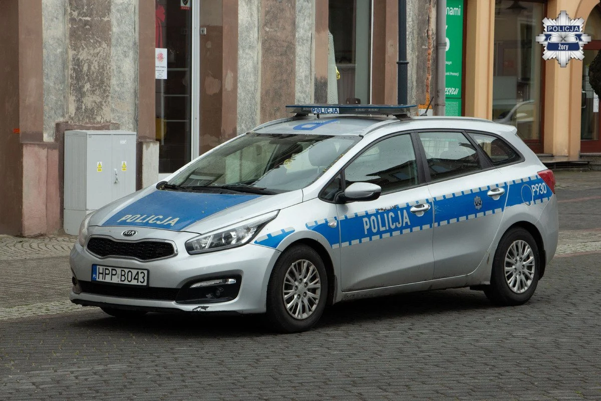 Żory: Więcej patroli na osiedlu Pawlikowskiego. Są zatrzymania i pościgi