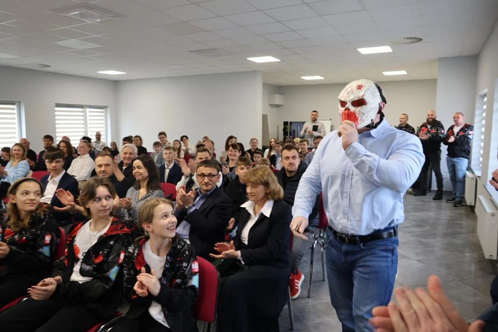 669572420_122207803238329281_5537511478667043032_n