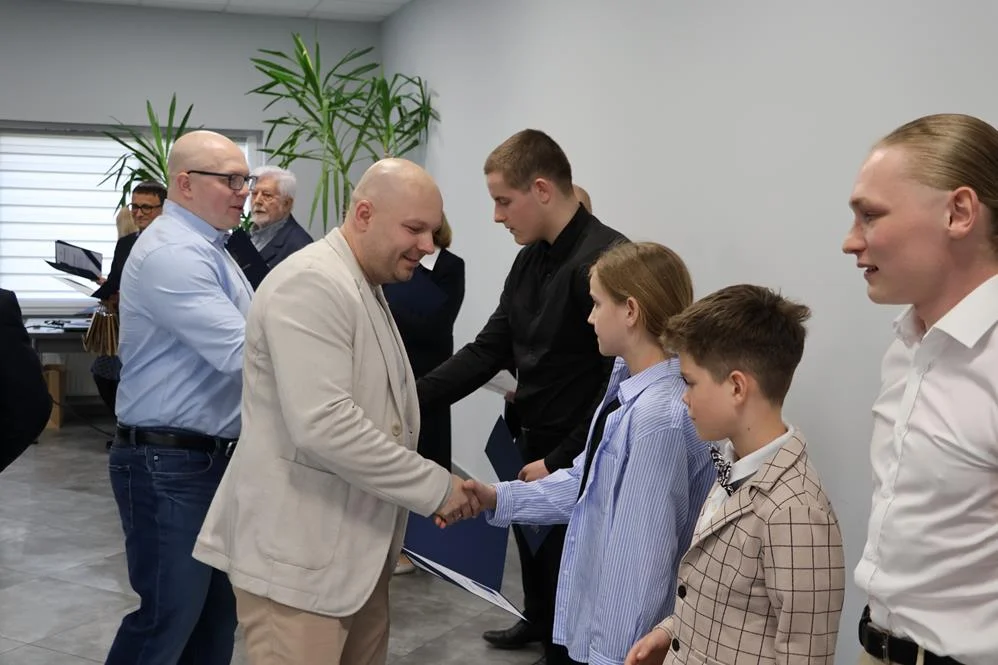 669631876_122207806124329281_865596206827865093_n