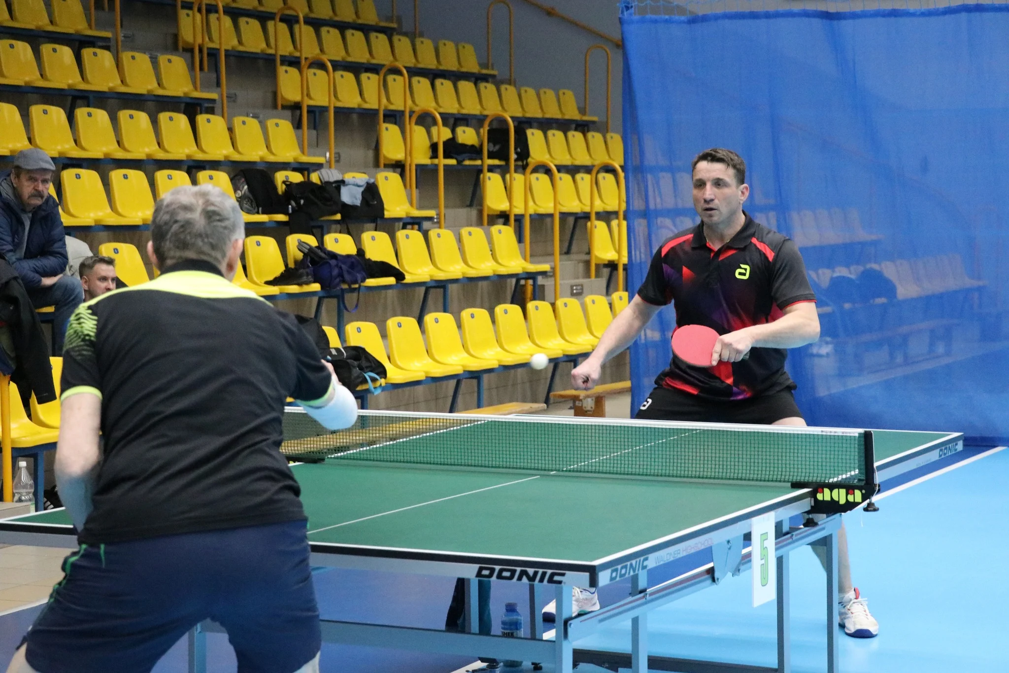 Żory: 30 zawodników zagrało w Wiosennym Turnieju Tenisa Stołowego / fot. MOSiR
