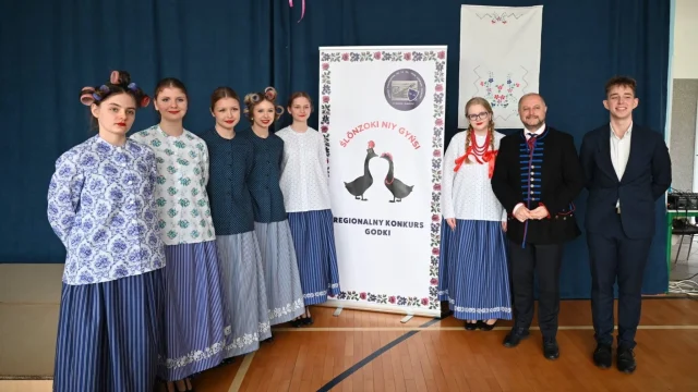 Ruda Śląska: Młodzi znów pokazali siłę śląskiej mowy w konkursie "Ślōnzoki niy gyńsi". Znamy listę laureatów