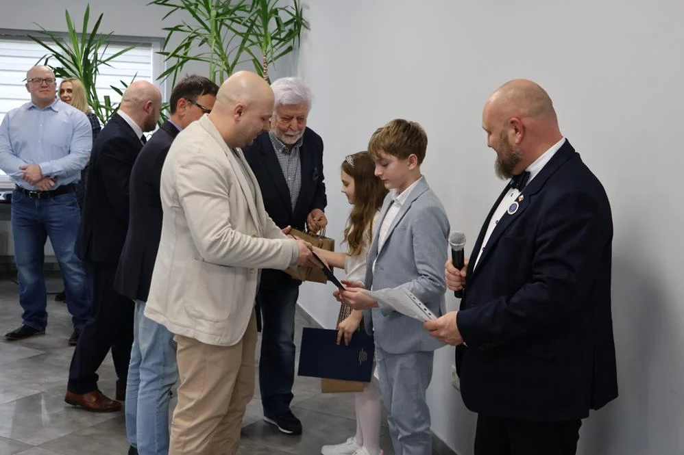 671731938_122207805884329281_2968738314515326026_n