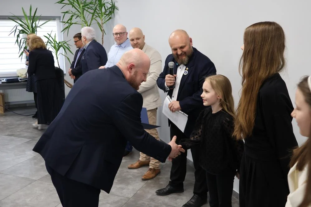 672011597_122207805920329281_7360544633312679781_n