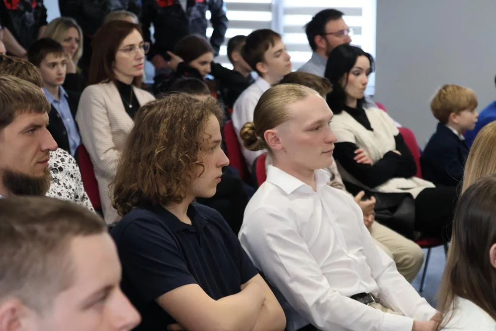 673488932_122207804516329281_4817277683487694041_n