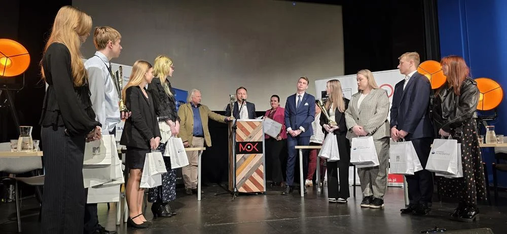 CKZiU z Mysłowic zwyciężyło w finale Turnieju Debat Oksfordzkich