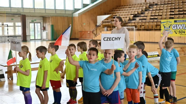 III Turniej Piłki Nożnej „Bajkolandia 2026” w Rudzie Śląskiej. Sześć drużyn, sportowe emocje i wygrana gospodarzy