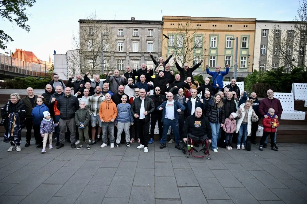 Mieszkańcy Chorzowa włączyli się do walki z rakiem!