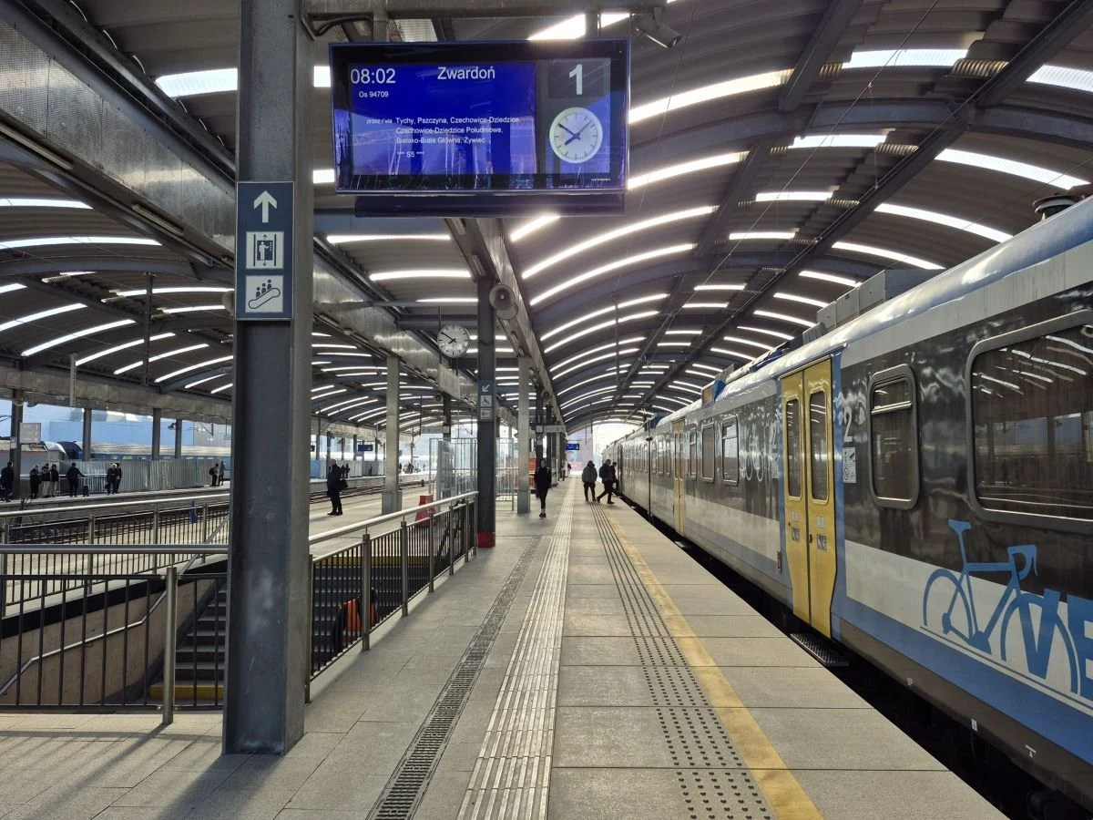 Duże zmiany na stacji Katowice. Nowe perony, windy i utrudnienia dla pasażerów