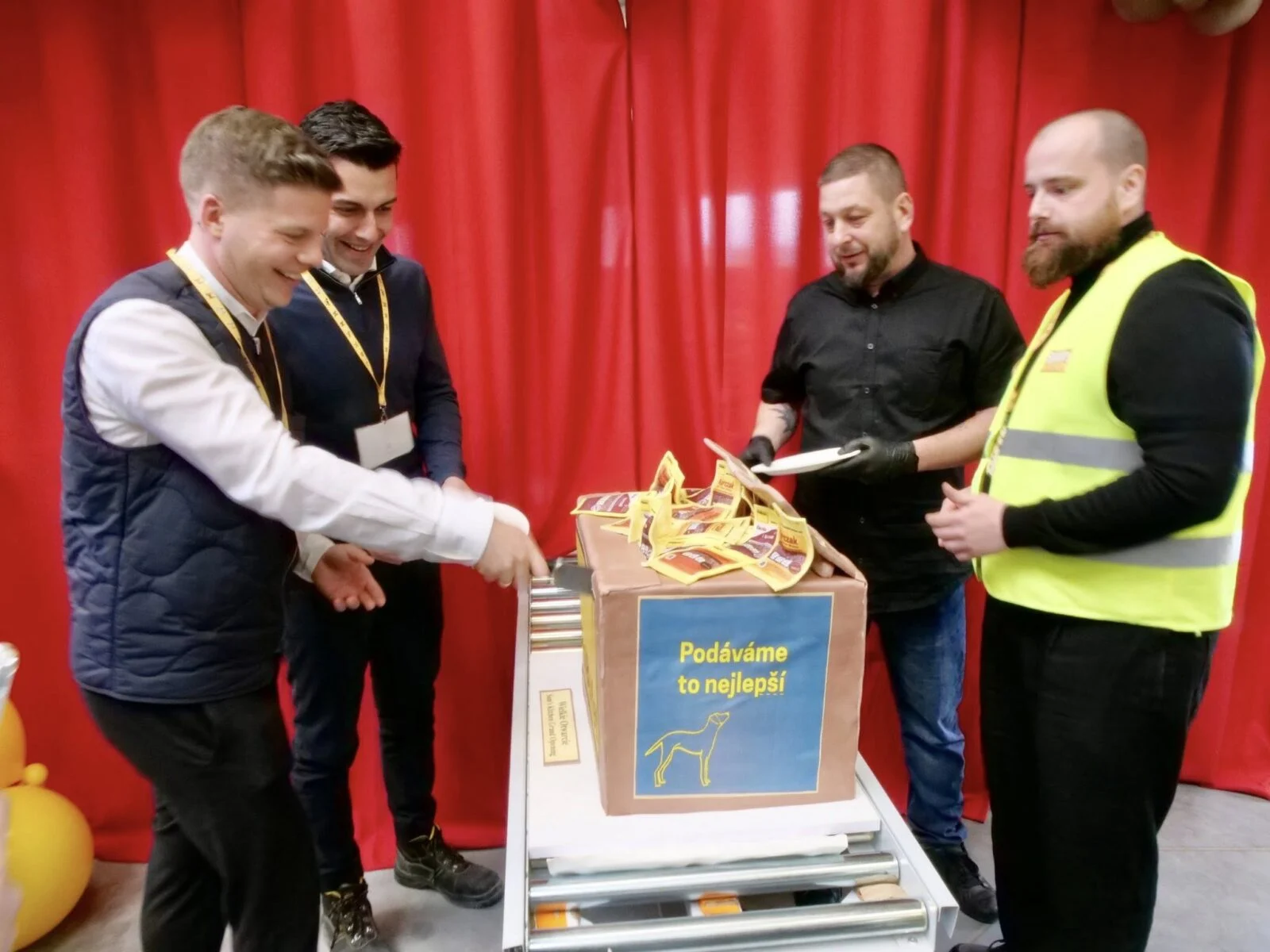 Producent karmy dla psów Butternut Box uruchomił zakład w Zabrzu. To ponad 300 miejsc pracy