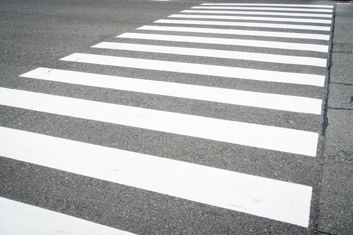 W Chorzowie trwa odnawianie oznakowania poziomego. Prace prowadzone są dzielnicami