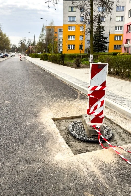 Trwa przebudowa ulicy Nickla. Od 16 kwietnia rozpocznie się asfaltowanie kolejnego odcinka drogi / fot. UM Bytom