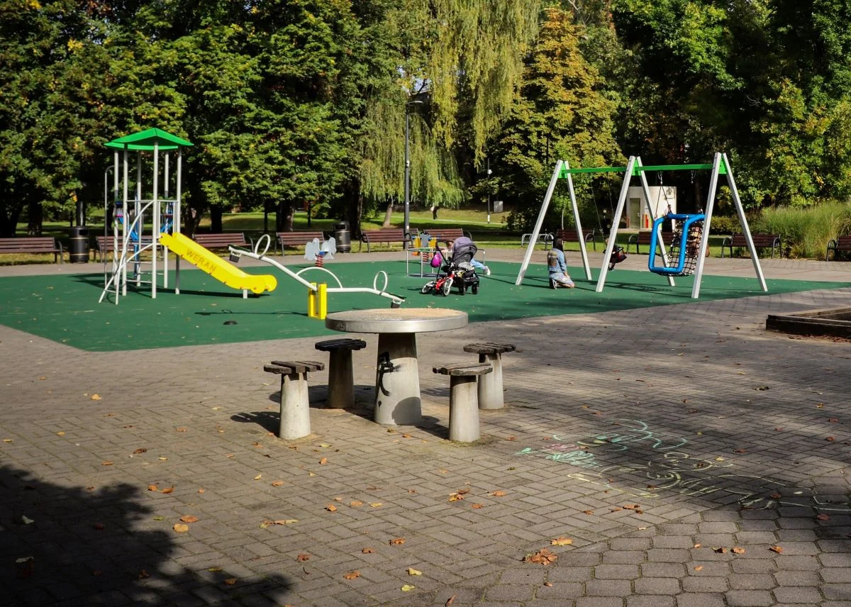 Katowice inwestują w place zabaw. 21 lokalizacji do remontu w 2026 roku