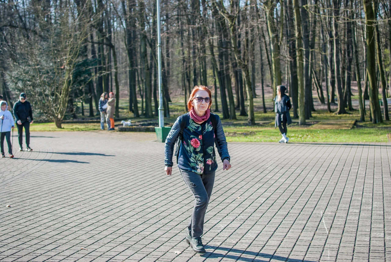 Świąteczny parkrun w Katowicach. Wspólne bieganie i pomoc dla schroniska (51)