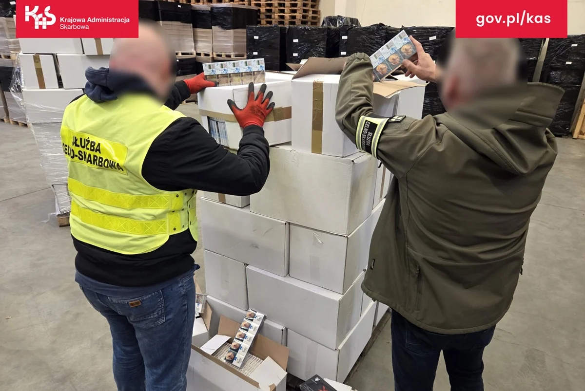 Nielegalne papierosy w Będzinie i Katowicach. ŚUCS zabezpieczył towar za 6,5 mln zł
